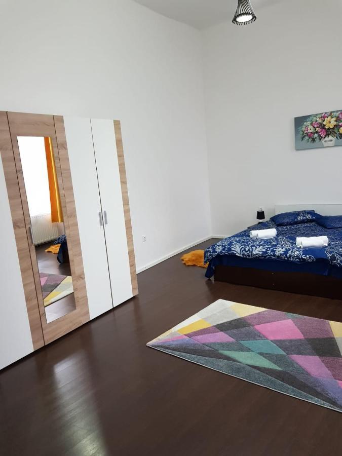 Apartament 12 Central Apartment Targu Mures Ngoại thất bức ảnh